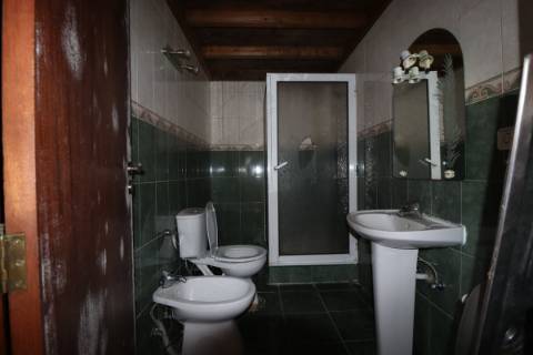 Moradia T4 nos Altares em Angra do Heroísmo