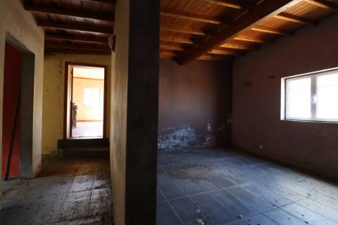 Moradia T4 nos Altares em Angra do Heroísmo