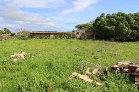Dois Terrenos para Construção Urbana nas Fontinhas Praia da Vitória