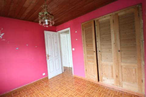 Moradia T5 na Ribeirinha - Ribeira Grande