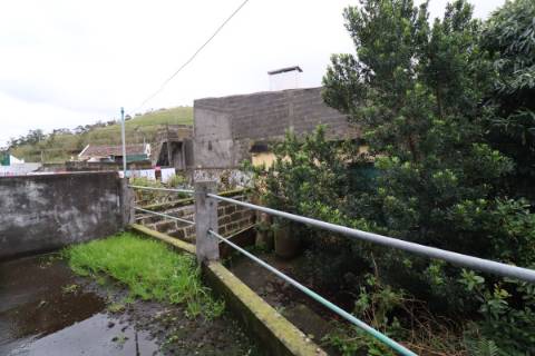 Moradia T5 na Ribeirinha - Ribeira Grande