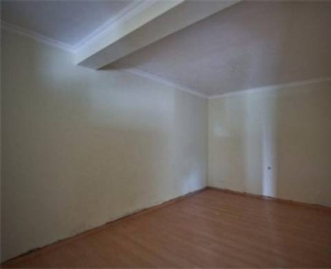 Edifício Misto de Habitação e Restaurante em Posto Santo Angra do Heroísmo