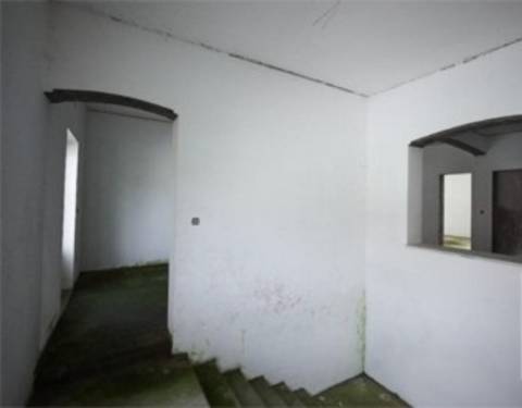 Edifício Misto de Habitação e Restaurante em Posto Santo Angra do Heroísmo