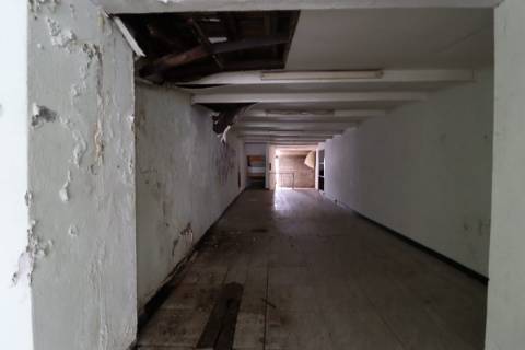 Prédio Urbano de Habitação e Comércio no Centro de Angra do Heroísmo