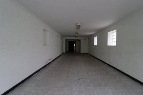 Prédio Urbano de Habitação e Comércio no Centro de Angra do Heroísmo