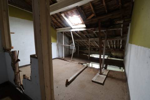 Prédio Urbano de Habitação e Comércio no Centro de Angra do Heroísmo