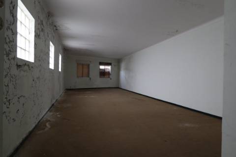 Prédio Urbano de Habitação e Comércio no Centro de Angra do Heroísmo