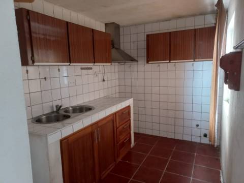 Apartamento T1 com VISTA MAR na Calheta ilha de São Jorge