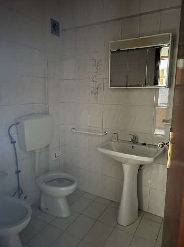 Edifício com Loja no R/C e 9 Apartamentos em Ponta Delgada