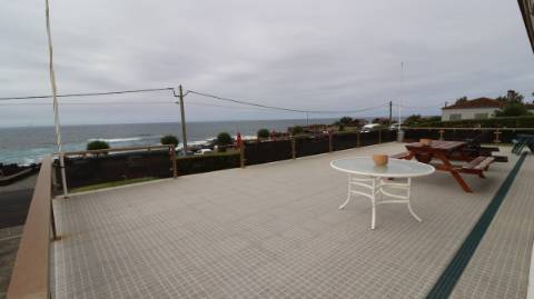 MORADIA ISOLADA COM VISTA MAR DIRETA