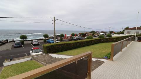 MORADIA ISOLADA COM VISTA MAR DIRETA