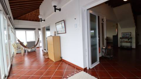 MORADIA ISOLADA COM VISTA MAR DIRETA