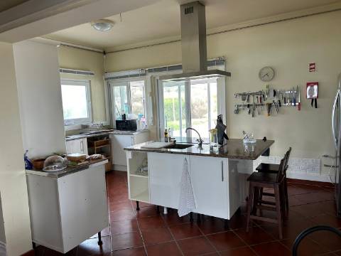 MORADIA ISOLADA COM VISTA MAR DIRETA