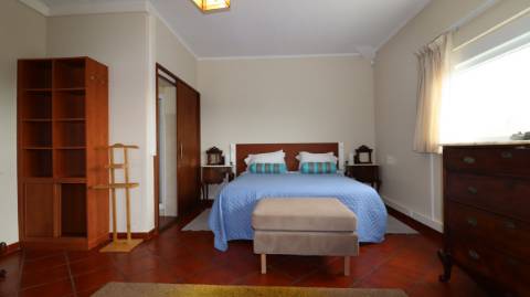 MORADIA ISOLADA COM VISTA MAR DIRETA