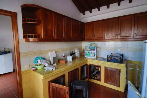 Oportunidade Única - Moradia com Vista Deslumbrante nos Mosteiros!