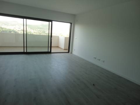 T3 com piscina privada no Infantado