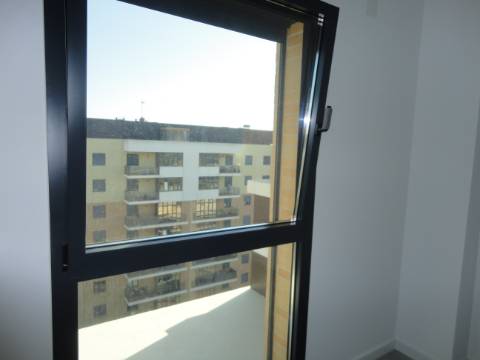 T3 com piscina privada no Infantado