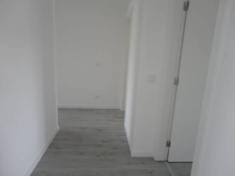 T3 com piscina privada no Infantado