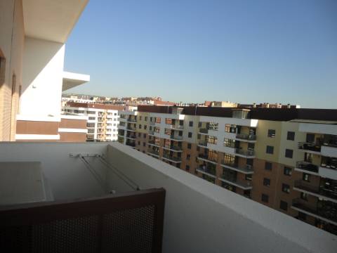 T3 com piscina privada no Infantado