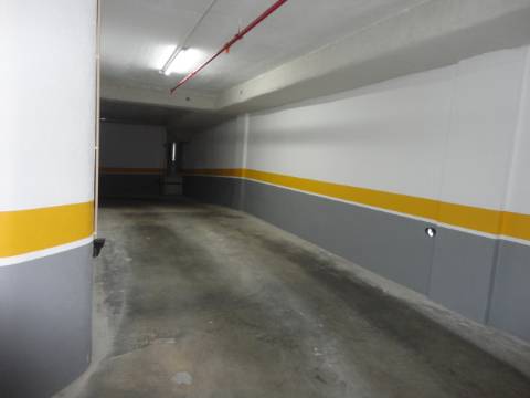 T3 com piscina privada no Infantado