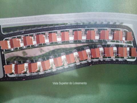 Terreno para Construção junto a S. Martinho do Bispo.