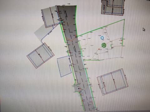 Vende se terreno em Ceira