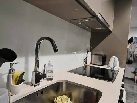 Arrenda se T1 em Celas