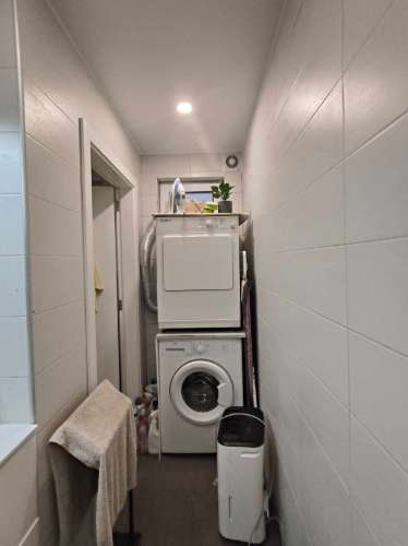 Arrenda se T1 em Celas