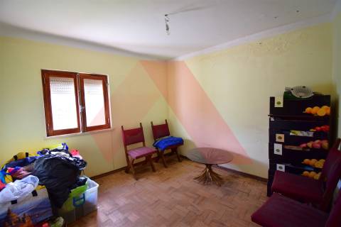 Moradia para Restaurar T2 Venda em Mouronho,Tábua