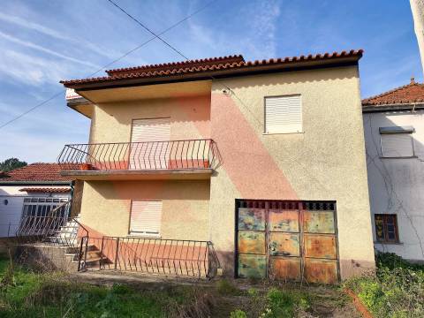 Moradia T3 Venda em Espariz e Sinde,Tábua