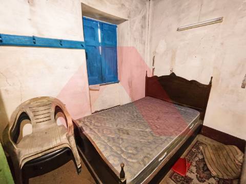 Moradia para Restaurar  Venda em Póvoa de Midões,Tábua