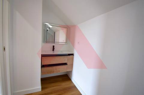 Moradia T3 Venda em Oliveira do Hospital e São Paio de Gramaços,Oliveira do Hospital