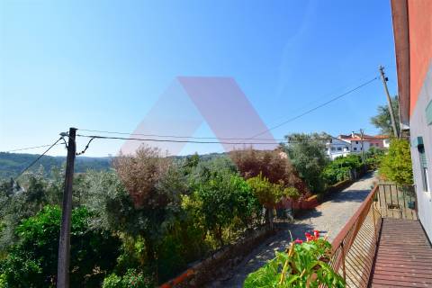 Moradia T3 Venda em Candosa,Tábua