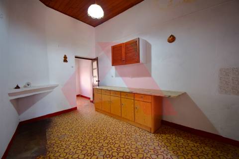 Moradia T2 Venda em Covas e Vila Nova de Oliveirinha,Tábua