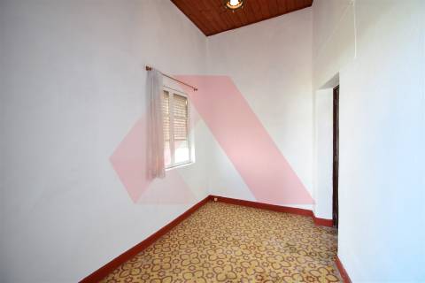 Moradia T2 Venda em Covas e Vila Nova de Oliveirinha,Tábua