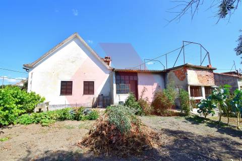 Moradia T2 Venda em Covas e Vila Nova de Oliveirinha,Tábua