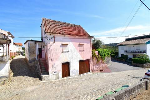 Moradia T2 Venda em Covas e Vila Nova de Oliveirinha,Tábua