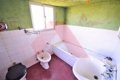 Moradia T4 Venda em Espariz e Sinde,Tábua