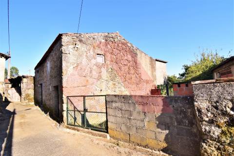 Moradia T4 Venda em Espariz e Sinde,Tábua