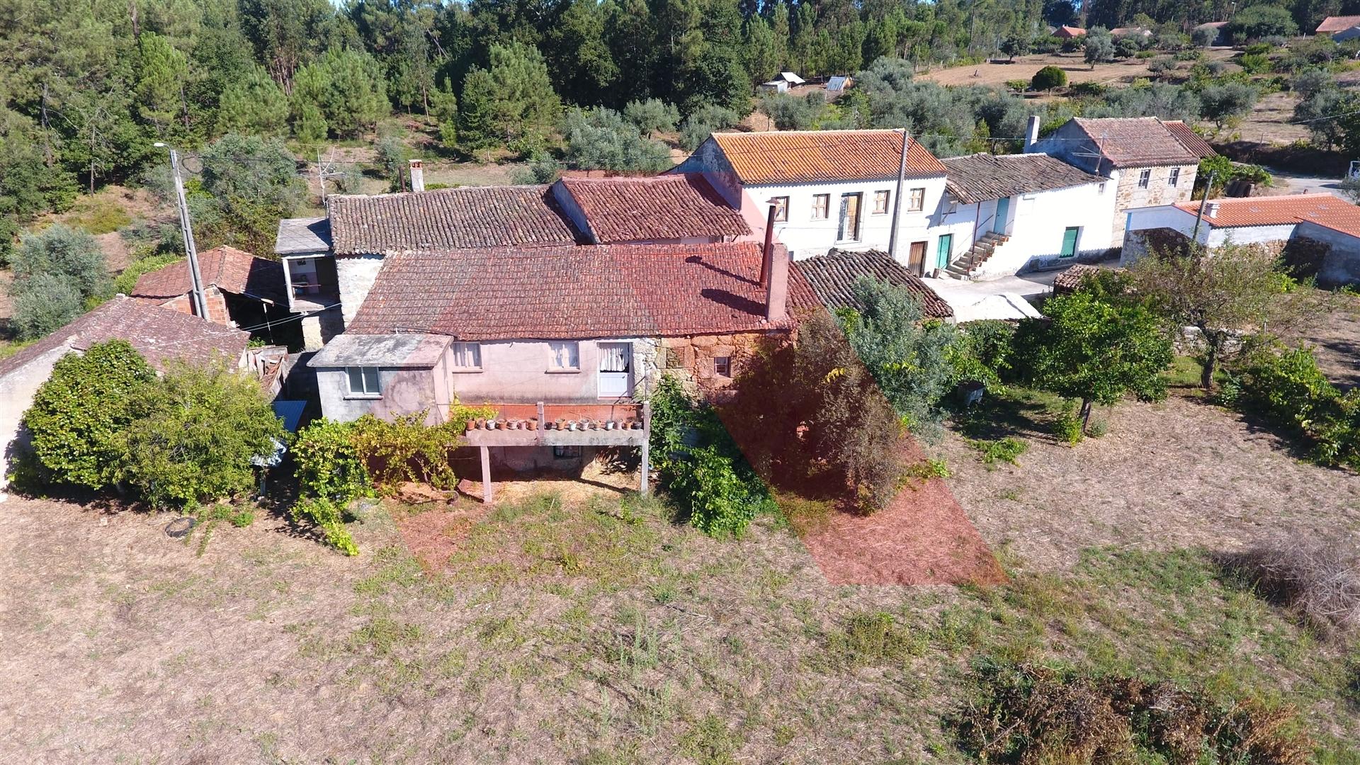 Moradia T4 Venda em Espariz e Sinde,Tábua