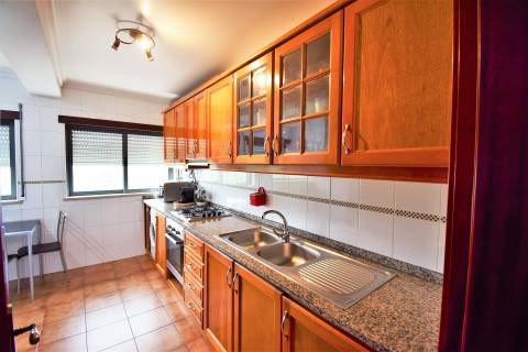 Apartamento T3 Venda em Santa Comba Dão e Couto do Mosteiro,Santa Comba Dão