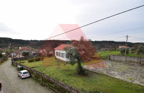 Moradia T2 Venda em Covas e Vila Nova de Oliveirinha,Tábua