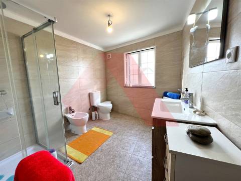 Moradia T2 Venda em Covas e Vila Nova de Oliveirinha,Tábua