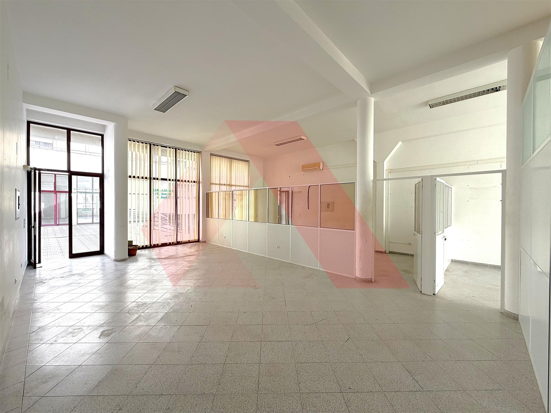 Loja  Venda em Tábua,Tábua