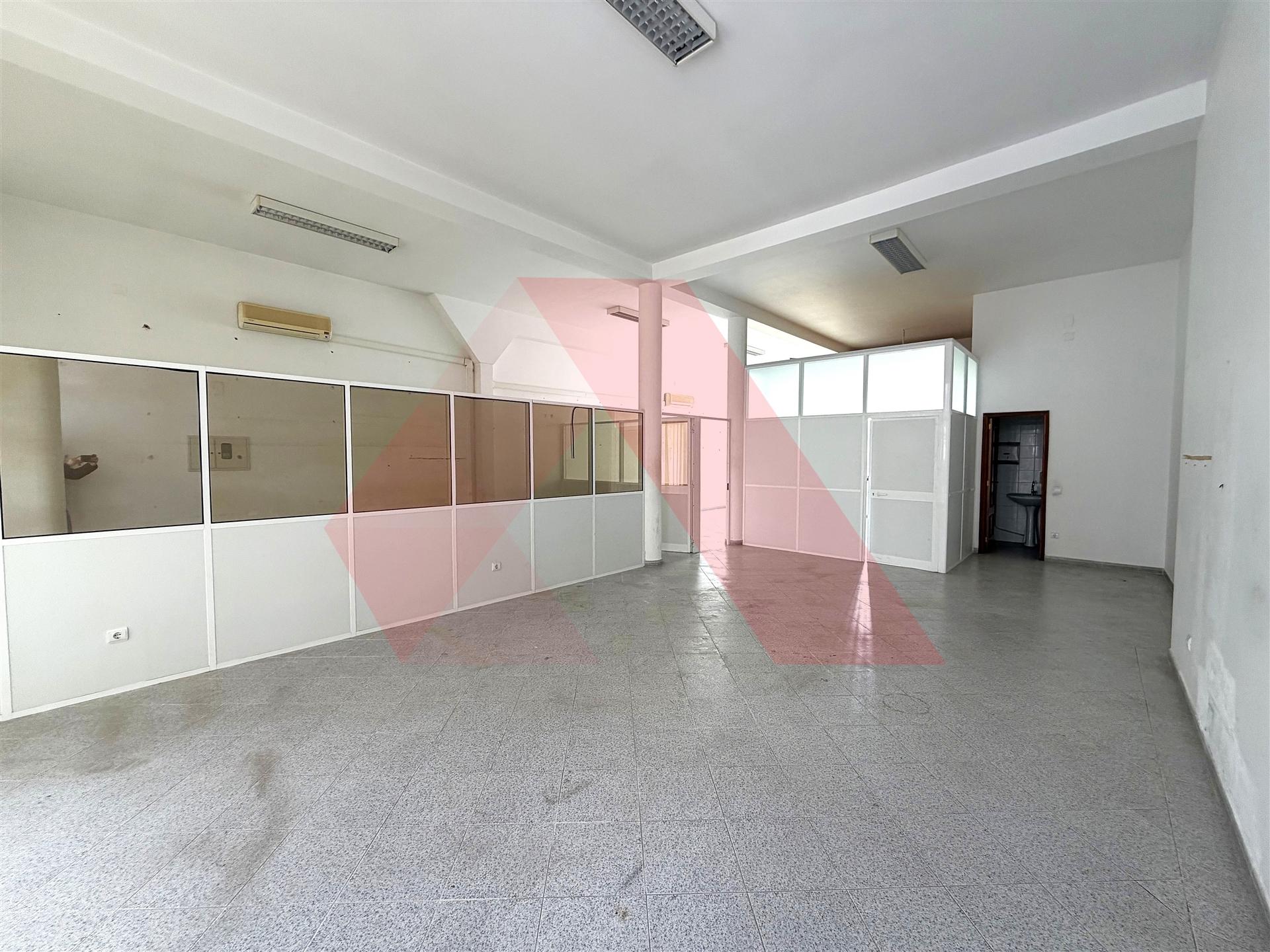 Loja  Venda em Tábua,Tábua