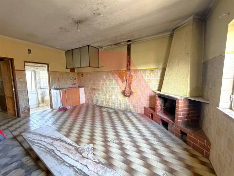 Moradia Isolada T3+1 Venda em Côja e Barril de Alva,Arganil