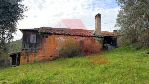 Moradia Isolada T2 Venda em Póvoa de Midões,Tábua