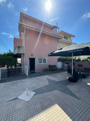 Moradia T4 em Mafamude - perto do Hospital de Gaia (Santos Silva)