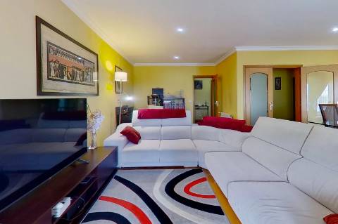 Moradia T4 em Mafamude - perto do Hospital de Gaia (Santos Silva)