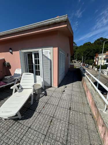 Moradia T4 em Mafamude - perto do Hospital de Gaia (Santos Silva)